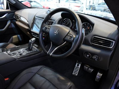 MASERATI LEVANTE - 6