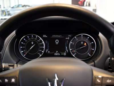 MASERATI LEVANTE - 8