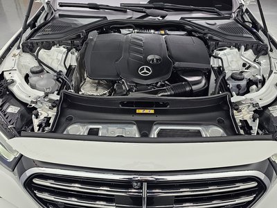 MERCEDES-BENZ E-CLASS - 7