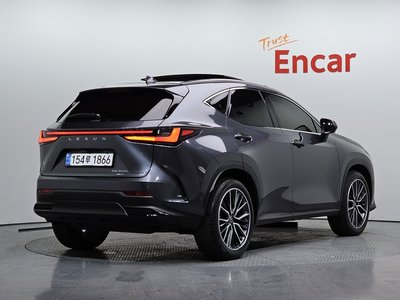 LEXUS NX - 4