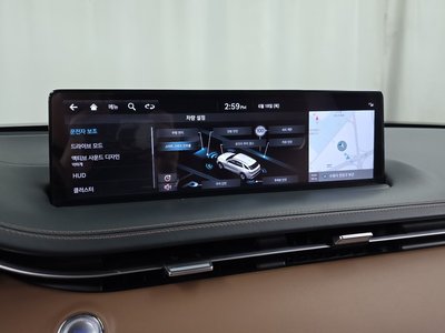 2023 Genesis GV70 — миниатюра 24