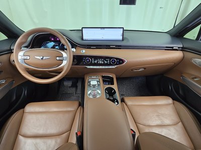 صورة 5 لـ 2023 Genesis GV70