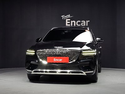 صورة 2 لـ 2023 Genesis GV70