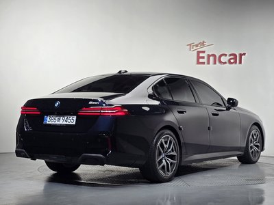 صورة 4 لـ 2026 BMW 5 SERIES