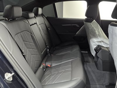 صورة مصغرة 11 لـ 2026 BMW 5 SERIES