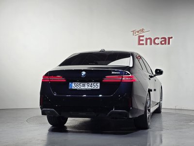 صورة 3 لـ 2026 BMW 5 SERIES