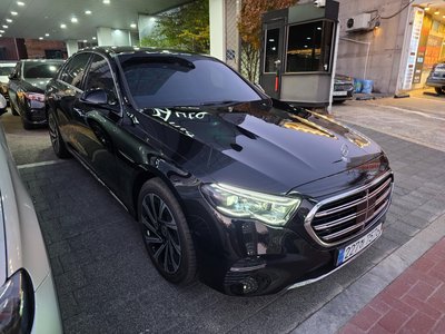 MERCEDES-BENZ E-CLASS - 2