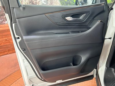 2023 Toyota ALPHARD thumbnail 55