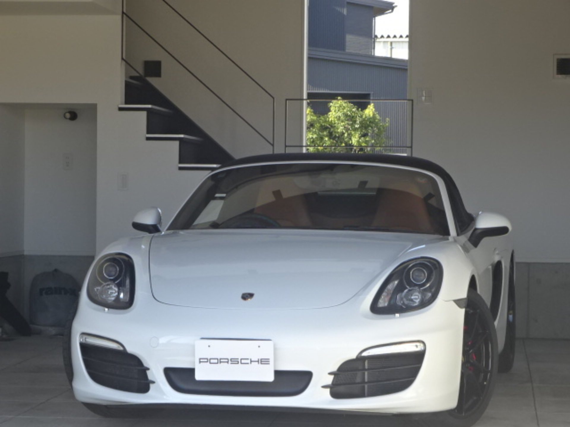 PORSCHE BOXSTER - View 1
