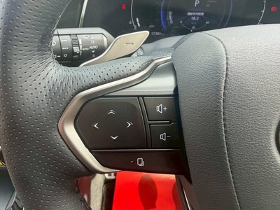 2025 Lexus NX — миниатюра 25