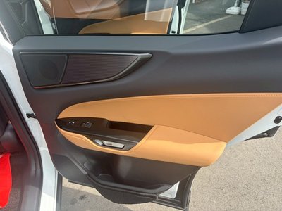2025 Lexus NX — миниатюра 42