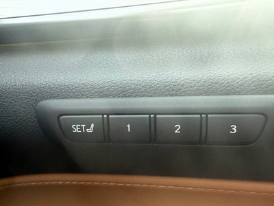 2025 Lexus NX — миниатюра 31