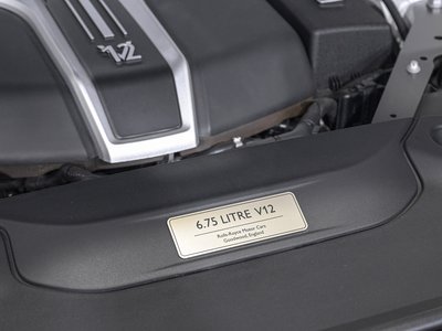 ROLLS-ROYCE GHOST - 10