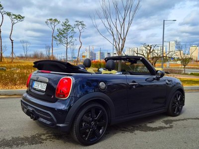 MINI CONVERTIBLE - 3
