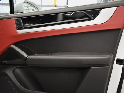 2023 Porsche CAYENNE 缩略图 29