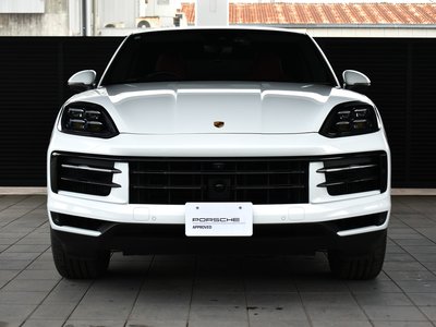 صورة 3 لـ 2023 Porsche CAYENNE