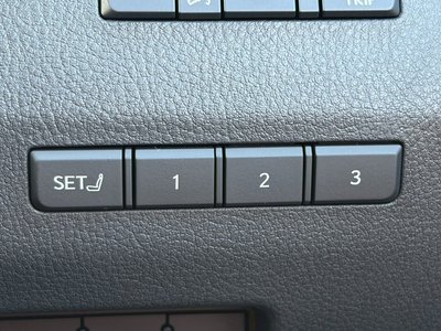2025 Lexus GX 缩略图 59