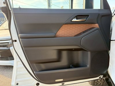2025 Lexus GX 缩略图 39