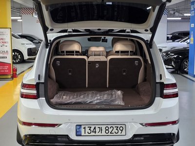 2023 Genesis GV80 — миниатюра 19