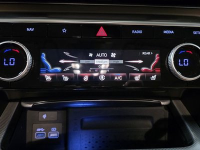 2023 Genesis GV80 — миниатюра 12