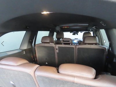 MERCEDES-BENZ GLS - 4