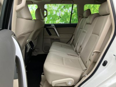 TOYOTA LAND CRUISER - 8