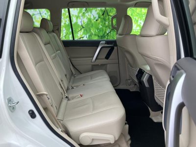 TOYOTA LAND CRUISER - 5