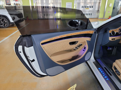 BENTLEY CONTINENTAL - 9