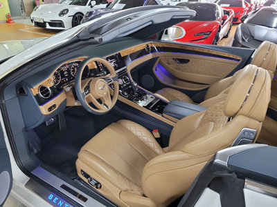 BENTLEY CONTINENTAL - 5