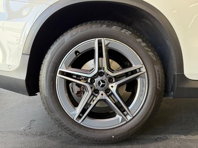 MERCEDES-BENZ GLC - 9