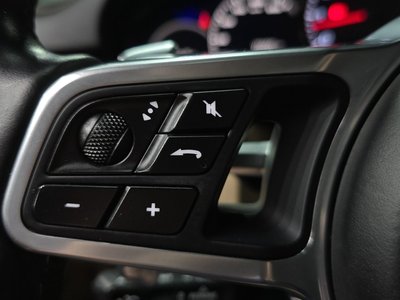 صورة مصغرة 31 لـ 2020 Porsche CAYENNE