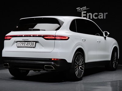 صورة 3 لـ 2020 Porsche CAYENNE
