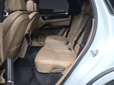 صورة مصغرة 18 لـ 2020 Porsche CAYENNE