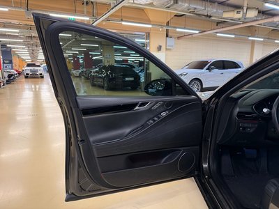 GENESIS G80 (RG3) - 10