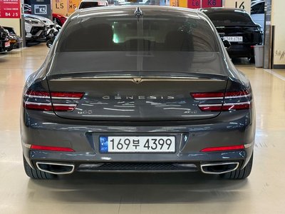 GENESIS G80 (RG3) - 3