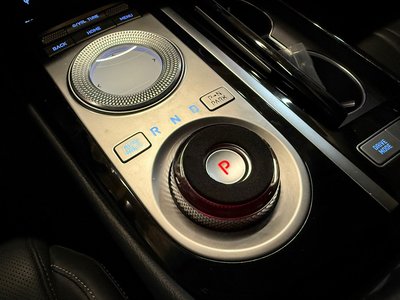 GENESIS G80 (RG3) - 9