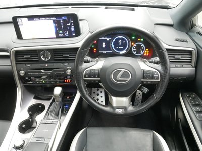 LEXUS RX - 7