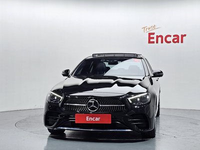 MERCEDES-BENZ E-CLASS - 2