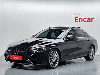 MERCEDES-BENZ E-CLASS - 1