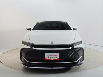 TOYOTA CROWN CROSSOVER - 8