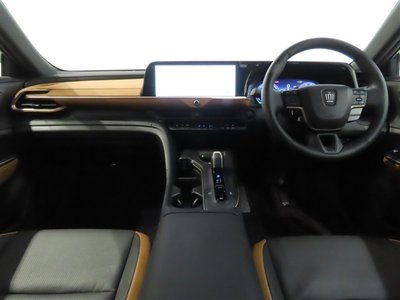 TOYOTA CROWN CROSSOVER - 3