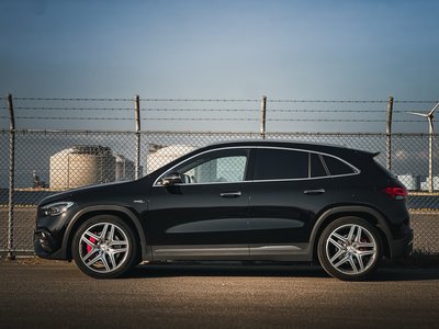 MERCEDES-BENZ GLA AMG - 5