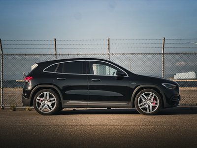 MERCEDES-BENZ GLA AMG - 6