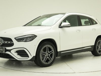 MERCEDES-BENZ GLA - 1
