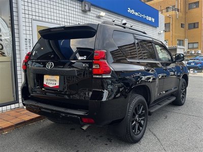 TOYOTA LAND CRUISER PRADO - 10