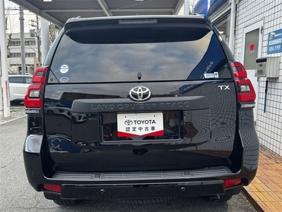 TOYOTA LAND CRUISER PRADO - 8