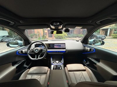 صورة 8 لـ 2025 BMW X3
