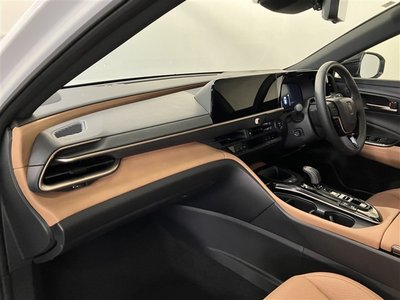 TOYOTA CROWN SPORT - 10