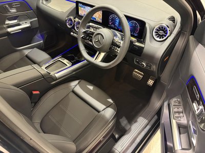 MERCEDES-BENZ GLA - 2