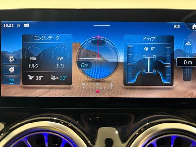 MERCEDES-BENZ GLA - 6